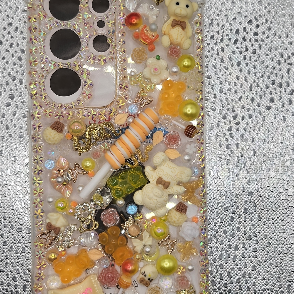 Decorative Junk Phone Case with Multicolor Design Samsung Galaxy 24 Ultra